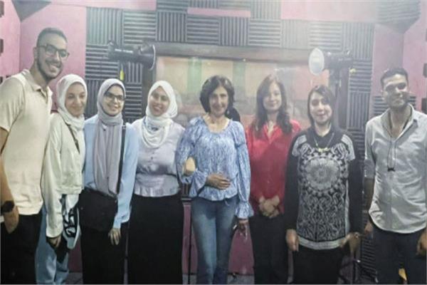 فريق عمل الكتاب 