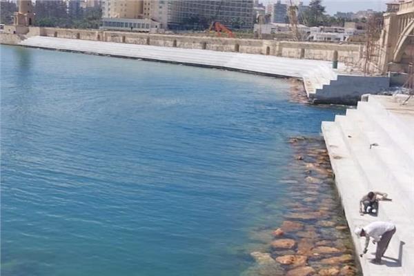 إنشاء حائط بحري بطول 280 متر بالاسكندريه للحمايه من الأمواج العالية
