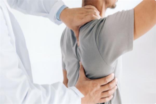 دور العلاج الطبيعي في العلاج