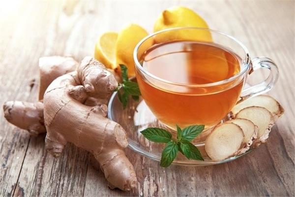 أسباب تدفعك لشرب ماء الزنجبيل بعد كل وجبة 