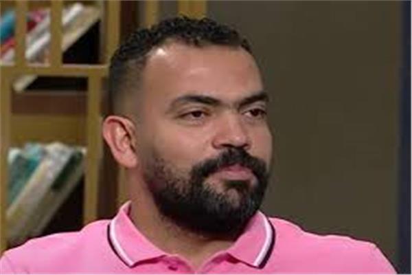 الإعلامي خالد عليش
