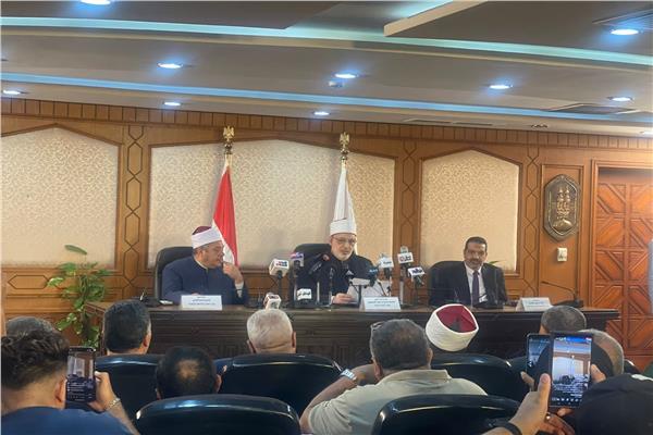 جانب من المؤتمر الصحفي