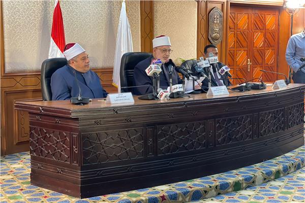 جانب من المؤتمر الصحفي