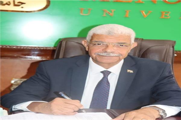 الدكتور أحمد القاصد رئيس جامعة المنوفية