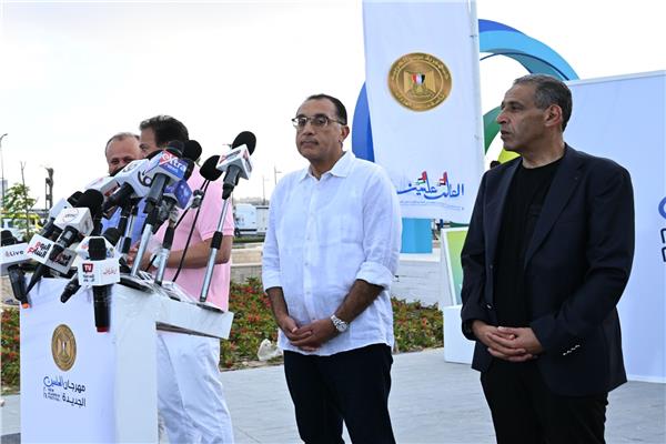 الدكتور مصطفى مدبولي  رئيس مجلس الوزراء