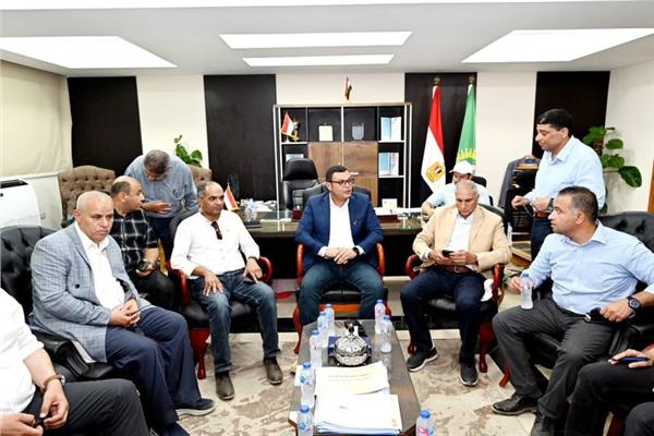 وزير الإسكان