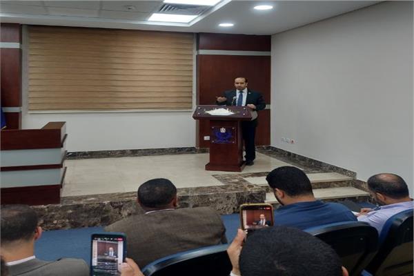  الدكتور يس رجائي مساعد رئيس هيئة الدواء