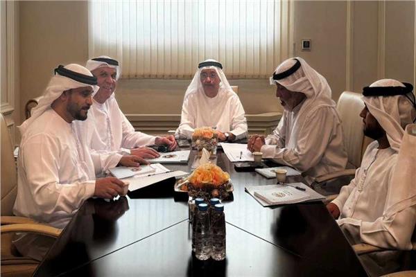 اجتماع اللجنة العليا المنظمة لأيام الشارقة المسرحية