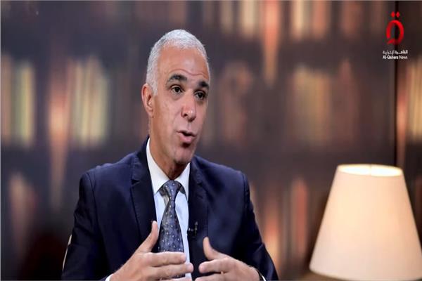 الدكتور أحمد فؤاد أنور أستاذ العبري الحديث