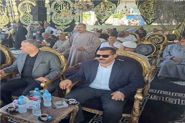  نائب محافظ الغربية يقدم العزاء في أسر المنتجين المتوفين 