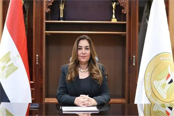 وزيرة التنمية المحلية 