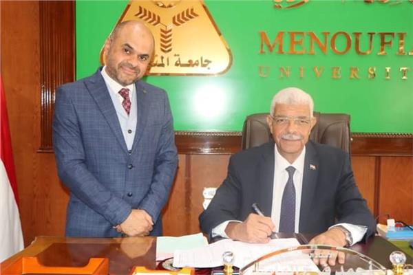 الدكتور أحمد القاصد رئيس جامعة المنوفية 