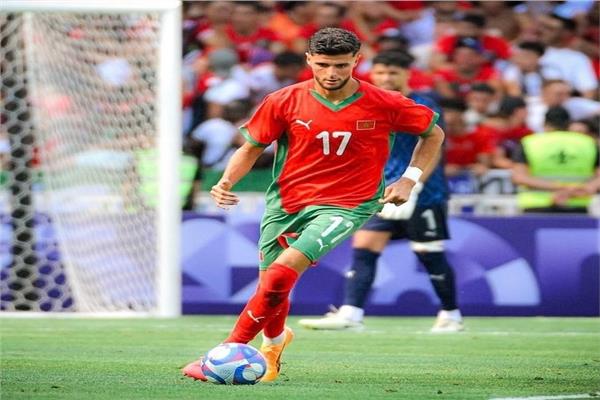 أسامة العزوزي لاعب منتخب المغرب