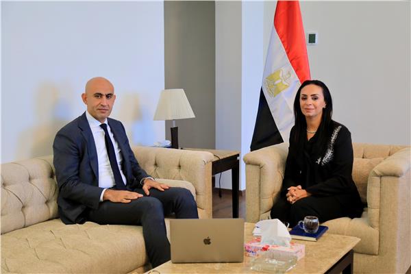الدكتورة مايا مرسي وزيرة التضامن الاجتماعي ومحمد عبد اللطيف وزير التربية والتعليم