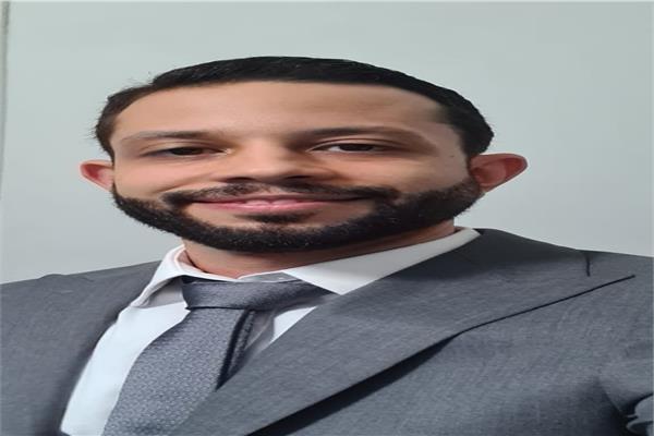 الدكتور عمر خالد عبد القادر