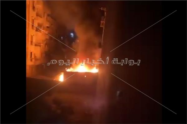 اندلاع حريق خلف مبنى أمام مسجد الحصري بأكتوبر