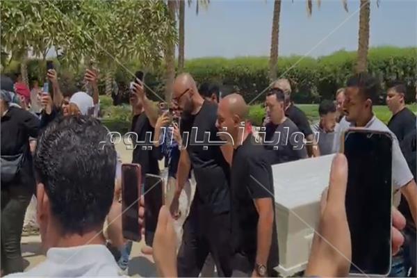 جنازة والد أحمد صلاح حسني