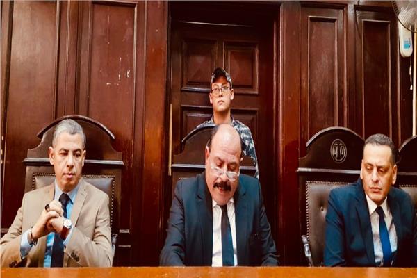 هيئة المحكمة برئاسة المستشار محمد نصر الدين بركات