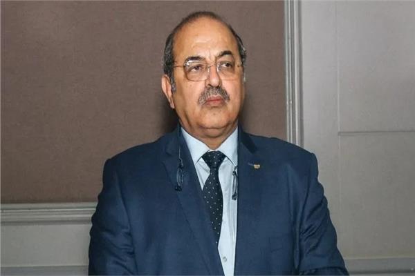 هشام حطب