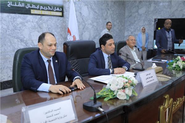  حفل تكريم أبطال المناخ