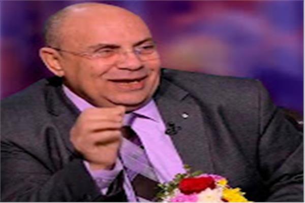 د.مبروك عطية