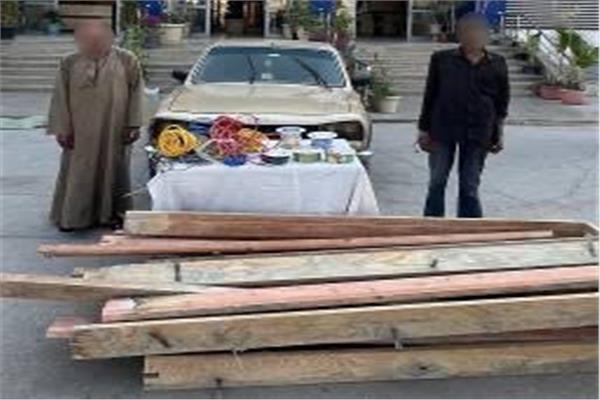 المتهمان والمضبوطات