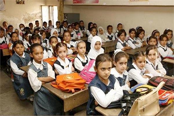 خطة التربية والتعليم لمواجهة كثافة الفصول