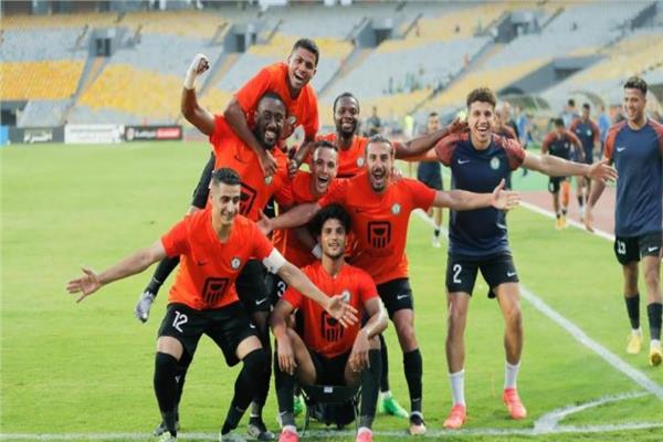 لاعبو البنك الأهلي