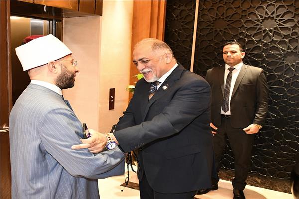 وزير الأوقاف وشيخ مشايخ الطرق الصوفية