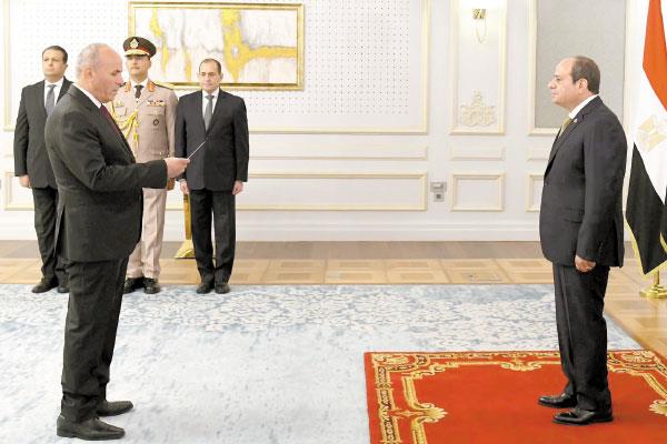 الرئيس عبدالفتاح السيسى يشهد أداء اليمين القانونية للمستشار عبدالرزاق شعيب