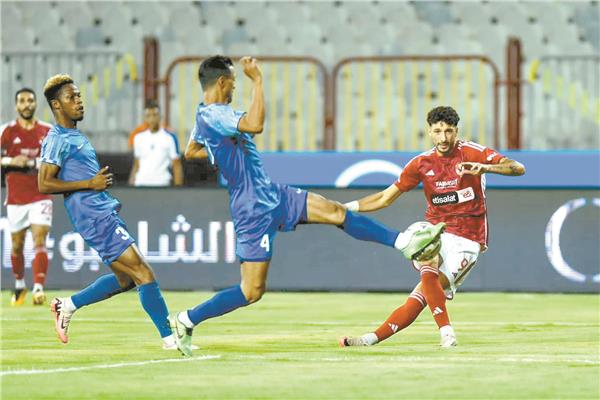 الأهلى توج بلقب الدورى ويستعد للسوبر الإفريقى