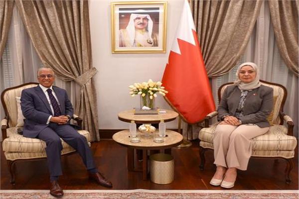 سفيرة البحرين تلتقي نظيرها المغربي في مصر