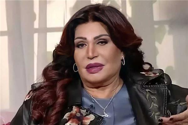 الفنانة نجوى فؤاد