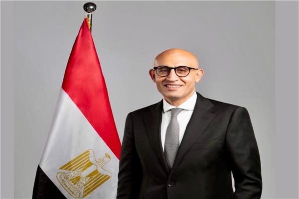 الدكتور محمد عبد اللطيف