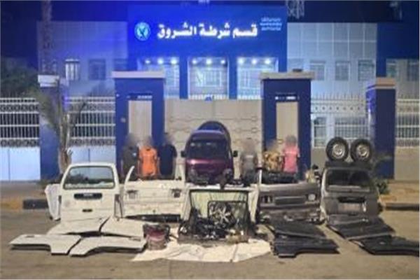 المتهمين