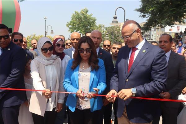 الدكتورة منال عوض وزيرة التنمية المحلية
