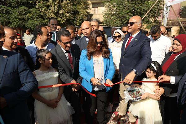 الدكتورة منال عوض وزيرة التنمية المحلية