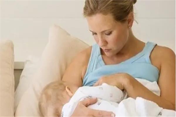 الرضاعة الطبيعية 