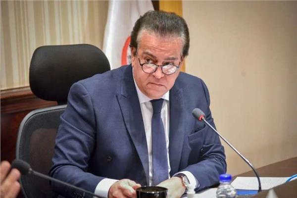 الدكتور خالد عبدالغفار وزير الصحة