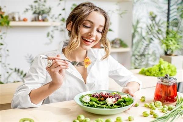 أطعمة مفيدة يجب تناولها للحماية من نزلات البرد
