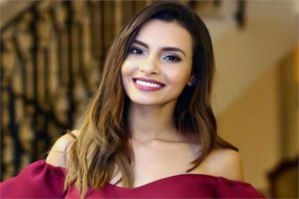 الفنانة كارمن سليمان