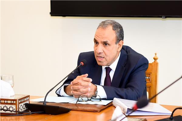 د. بدر عبد العاطى
