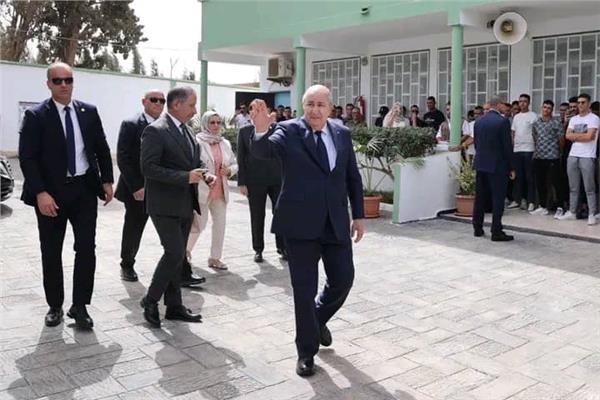 عبد المجيد تبون
