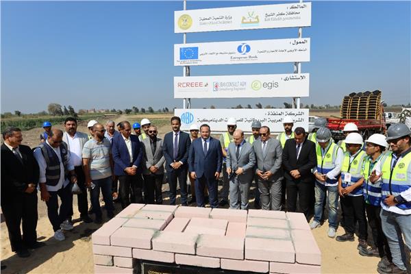 وضع حجر الأساس لمصنع تدوير المخلفات الصلبة 