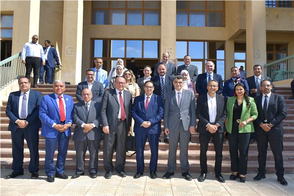  رئيس جامعة القاهرة