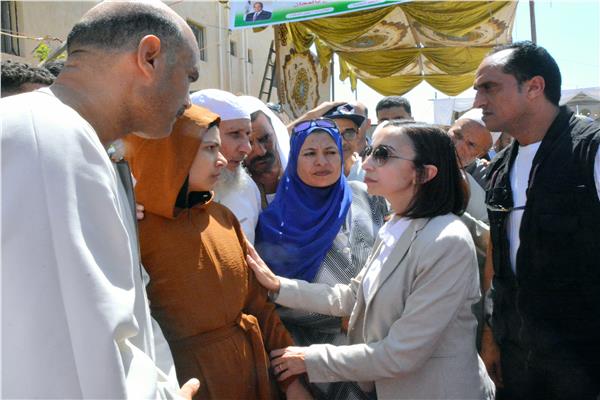  الدكتورة جاكلين عازر محافظ البحيرة 