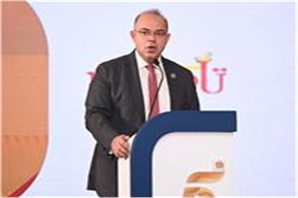  الدكتور محمد فريد
