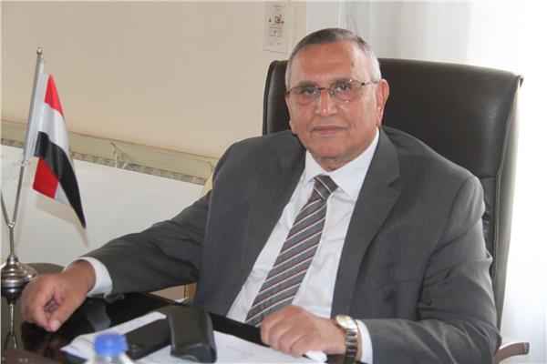 الدكتور عبدالسند يمامة