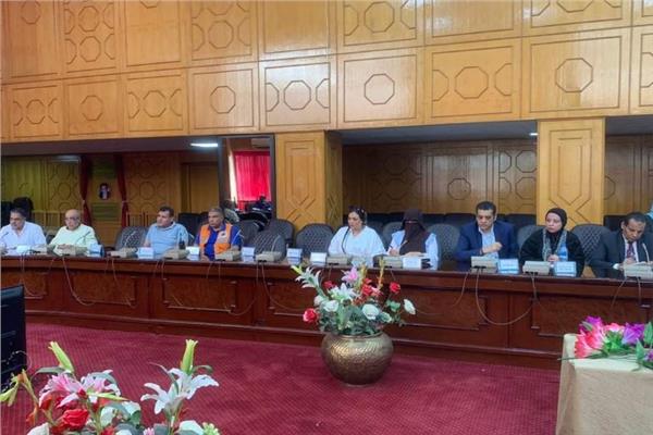 اجتماع تنسيقي لبحث استعدادات الدورة 24 من مهرجان الإسماعيلية 