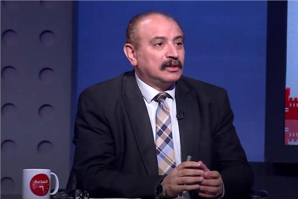 الدكتور طارق فهمي